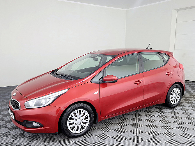 Kia Ceed Comfort 1.6 CRDi 94kW Tallina - foto 2