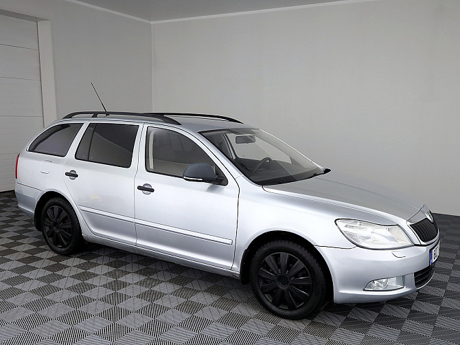 Skoda Octavia Comfortline Facelift 1.2 77kW Tallina - foto 1