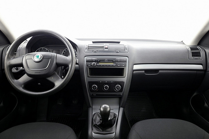 Skoda Octavia Comfortline Facelift 1.2 77kW Tallina - foto 5
