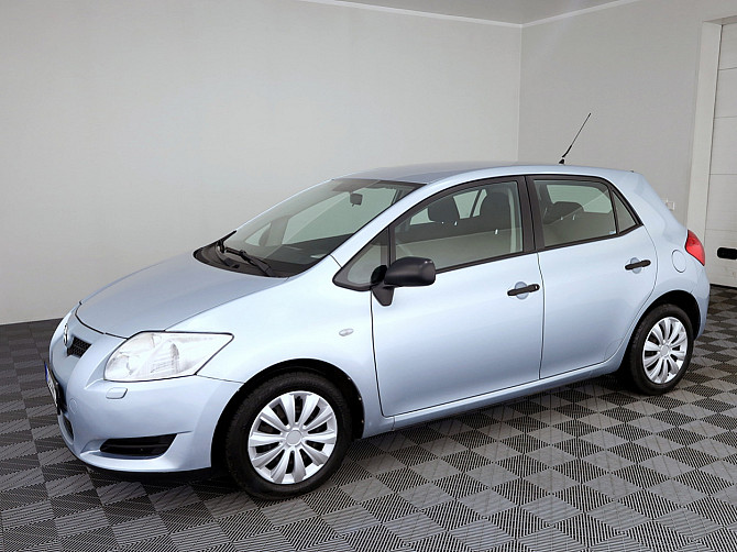 Toyota Auris Linea Sol A-C 1.4 71kW Таллин - изображение 2