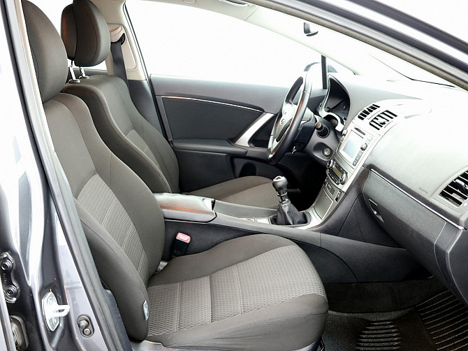 Toyota Avensis Linea Sol Facelift 2.0 D-4D 91kW Tallina - foto 6