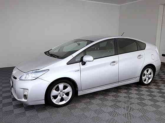 Toyota Prius Linea Sol Facelift 1.8 73kW Tallina