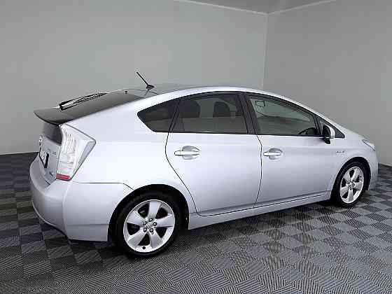 Toyota Prius Linea Sol Facelift 1.8 73kW Tallina