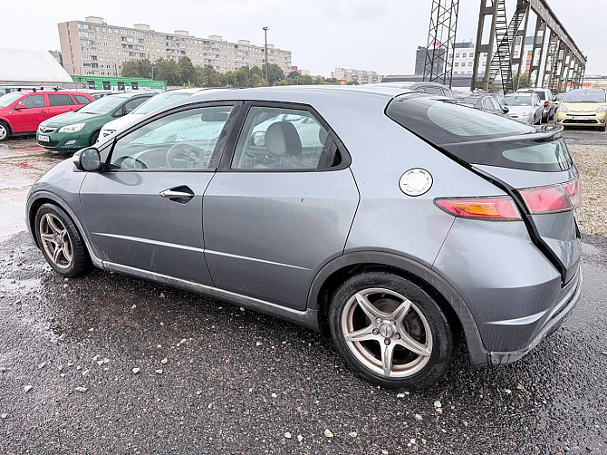 Honda Civic Elegance 1.3 61kW Tallina - foto 4