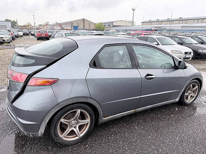 Honda Civic Elegance 1.3 61kW Tallina - foto 3