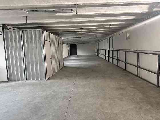 Сдаются в аренду отапливаемые помещения общей площадью 965 м² (405 м² на 1-м этаже + 560 м² на... Rīga