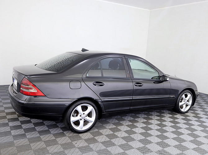 Mercedes-Benz C 220 Classic ATM 2.1 CDI 105kW Таллин - изображение 3