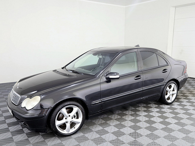 Mercedes-Benz C 220 Classic ATM 2.1 CDI 105kW Таллин - изображение 2