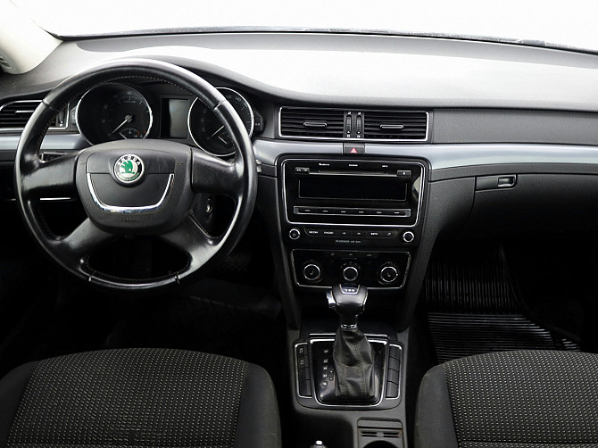 Skoda Superb Comfortline ATM 1.8 TSI 118kW Tallina - foto 5