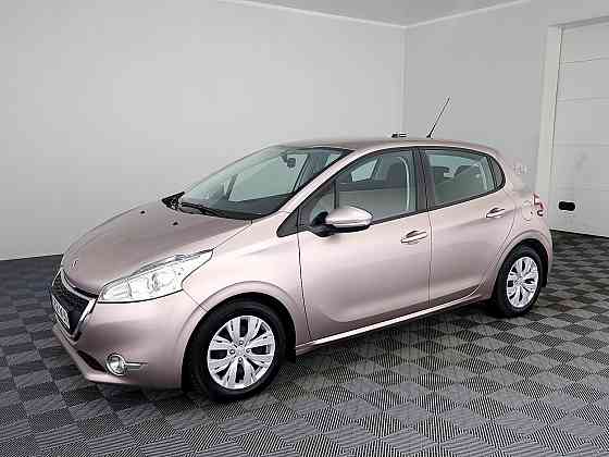 Peugeot 208 Elegance 1.2 60kW Tallina