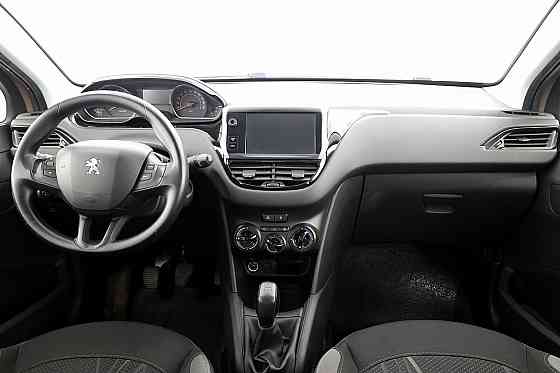 Peugeot 208 Elegance 1.2 60kW Tallina