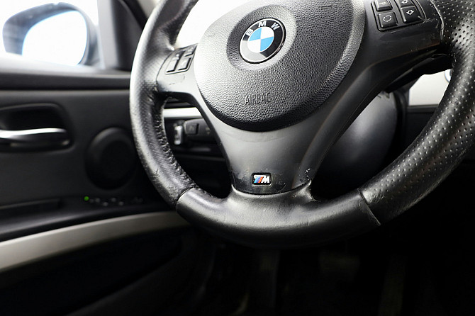 BMW 320 xDrive M-Pakett Facelift ATM 2.0 D 130kW Tallina - foto 8