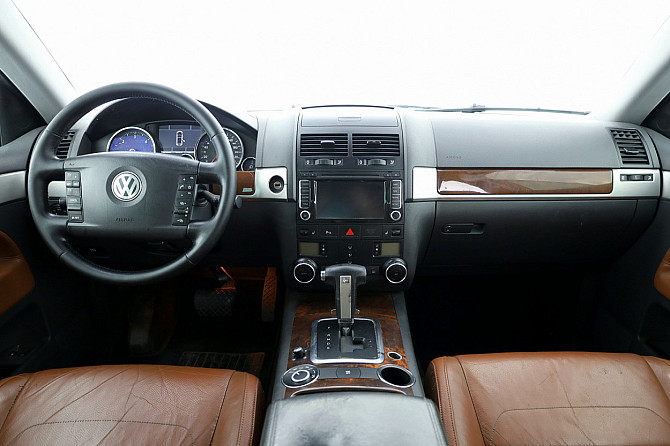 Volkswagen Touareg Highline Facelift ATM 3.0 TDI 176kW Tallina - foto 5