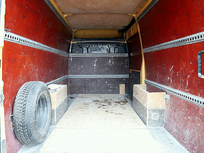 Iveco Daily 35S18V Van 3.0 HPI 130kW Таллин - изображение 8