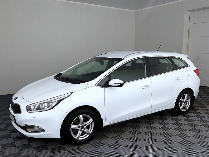 Kia Ceed Comfort ATM 1.6 CRDi 94kW Tallina - foto 2