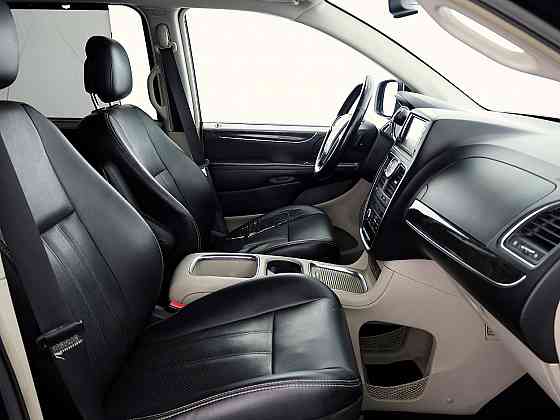 Lancia Voyager Stow N Go Luxury ATM 2.8 CRD 120kW Таллин