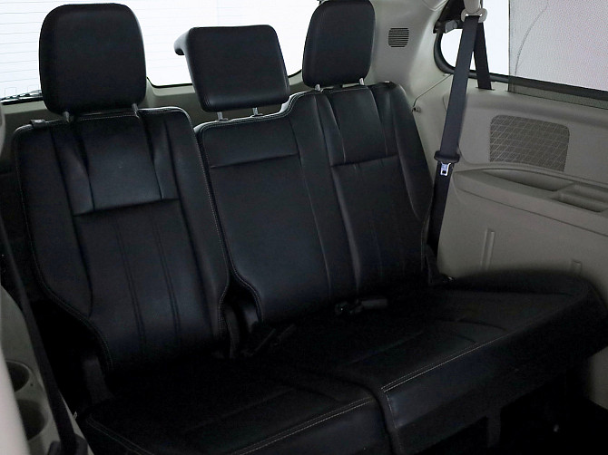 Lancia Voyager Stow N Go Luxury ATM 2.8 CRD 120kW Таллин - изображение 8