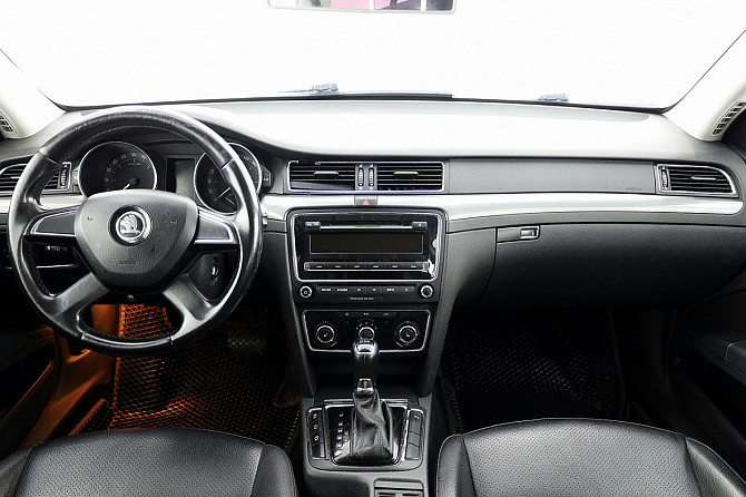Skoda Superb Highline Facelift ATM 1.6 TDI 77kW Таллин - изображение 5