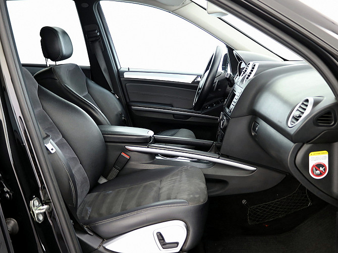 Mercedes-Benz ML 320 Luxury Facelift 3.0 CDI 165kW Tallina - foto 6
