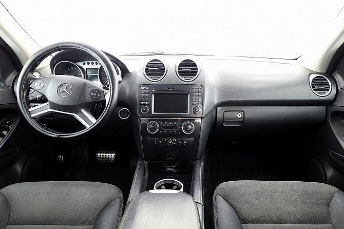Mercedes-Benz ML 320 Luxury Facelift 3.0 CDI 165kW Tallina - foto 5