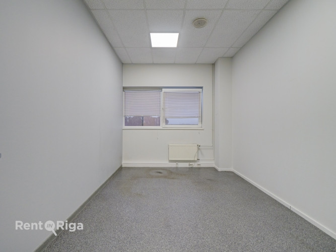 Biroja telpas Imantā.  - Piemērotas deju studijai vai birojam. - Telpas renovētā ēkā Imantā Rīga - foto 6