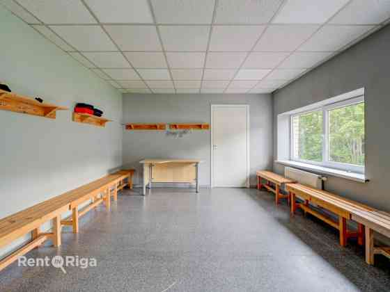Office space in Ziepniekkalns.  + 2nd floor; + The area consists of two halls and a restroom; + Fenc Рига