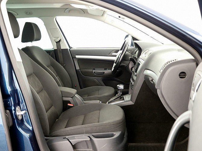 Skoda Octavia Family Facelift ATM 1.2 77kW Таллин - изображение 6