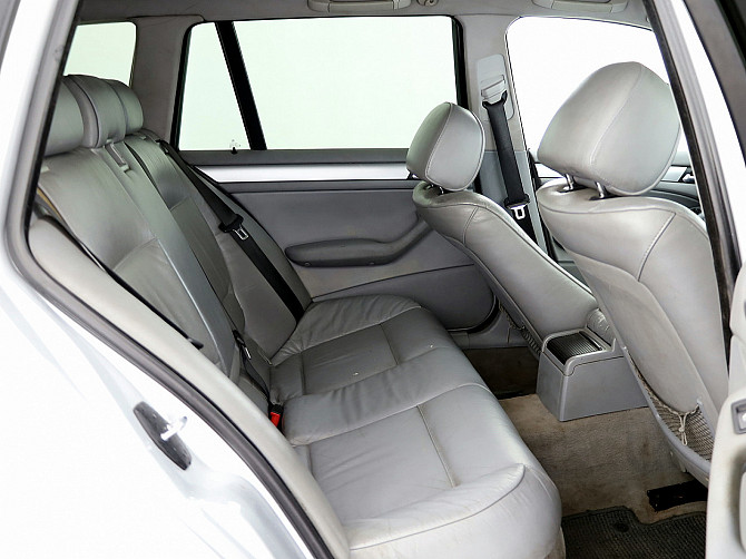 BMW 330 xDrive Facelift ATM 2.9 XD 135kW Tallina - foto 7