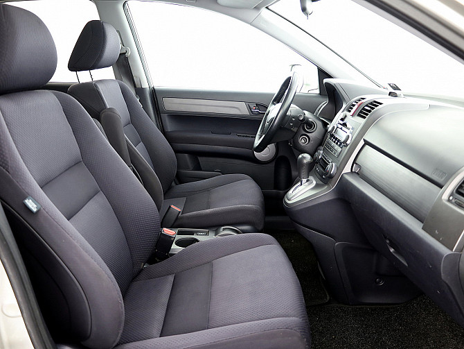 Honda CR-V Elegance ATM 2.0 110kW Таллин - изображение 6