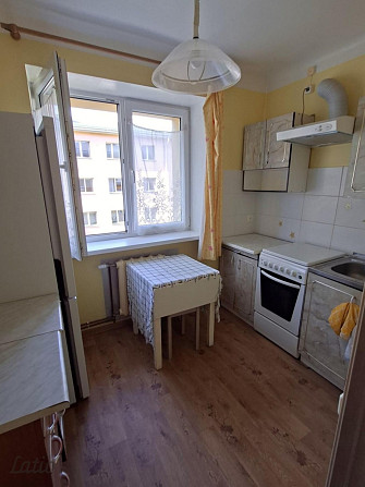 Pārdod 1 istabu dzīvokli Cēsīs  Ģimnāzijas iela 2a

Dzīvoklis atrodas renovētā mājā ar Cēsis un novads - foto 4