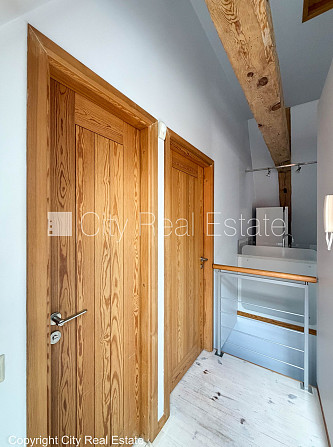 Fasādes māja, ieeja no ielas, mansards, viena istaba izolēta, studio tipa, virtuve apvienota ar Rīga - foto 15
