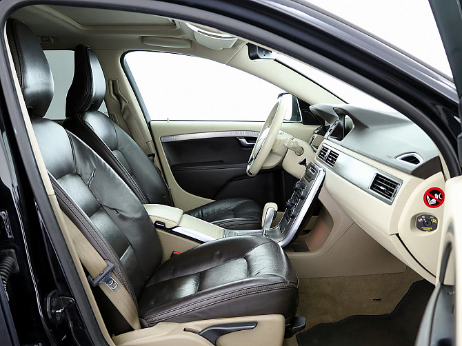 Volvo XC70 Summum Facelift ATM 2.4 D5 158kW Tallina - foto 6