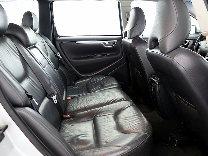 Volvo V70 Summum Facelift 2.4 D5 93kW Таллин - изображение 7