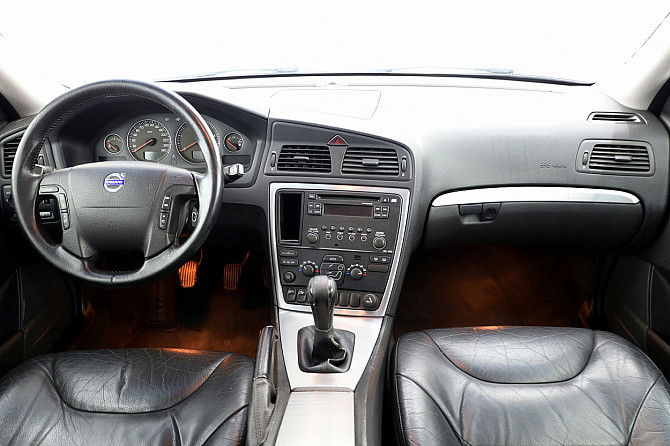 Volvo V70 Summum Facelift 2.4 D5 93kW Таллин - изображение 5