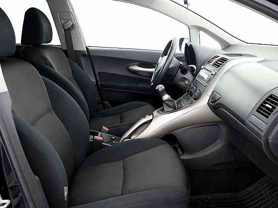 Toyota Auris Linea Sol 1.4 D-4D 66kW Tallina