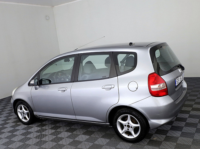 Honda Jazz Facelift ATM 1.3 61kW Tallina - foto 4
