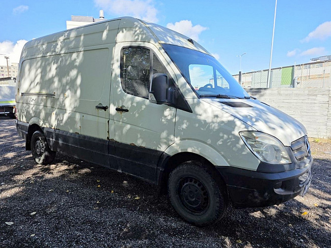 Mercedes-Benz Sprinter 311CDI 2.1 CDI 80kW Tallina - foto 1