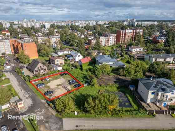 Продаётся земельный участок площадью 1008 м для строительства частного дома на Rīga