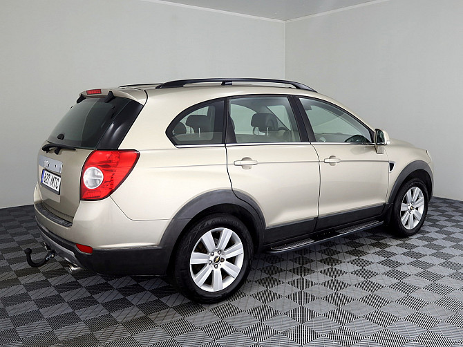 Chevrolet Captiva Luxury 2.0 VCDi 110kW Tallina - foto 3