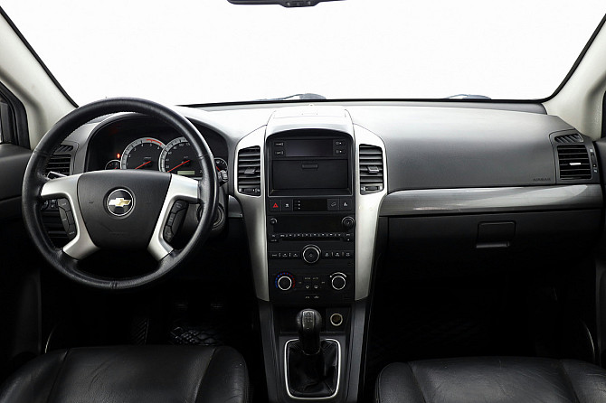 Chevrolet Captiva Luxury 2.0 VCDi 110kW Tallina - foto 5