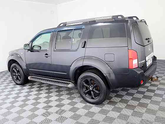 Nissan Pathfinder Luxury 2.5 dCi 126kW Таллин
