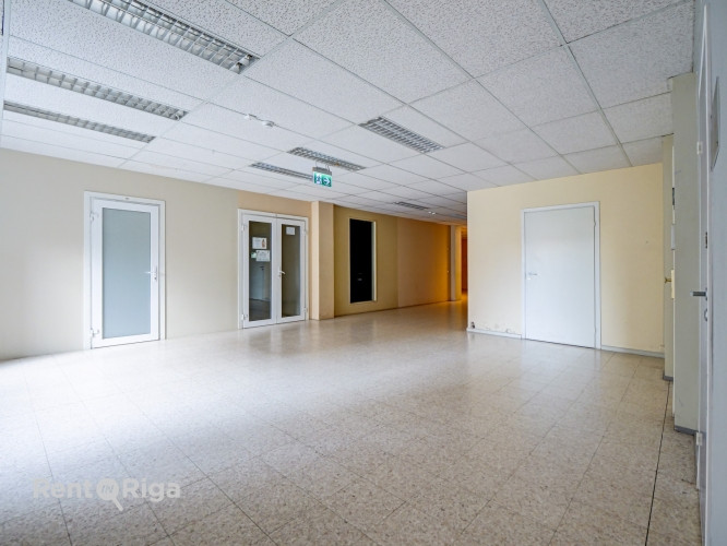 Iznomā biroja telpu Purvciemā, Dzelzavas ielā  37 m, ar virtuvi  Telpa piemērota nelielam Rīga - foto 5
