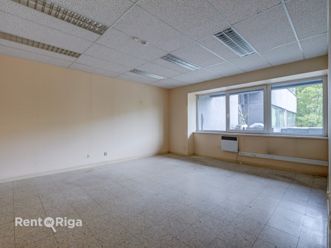 Iznomā telpas Purvciemā, Dzelzavas ielā  piemērotas deju studijai, šūšanas ceham vai Rīga - foto 3