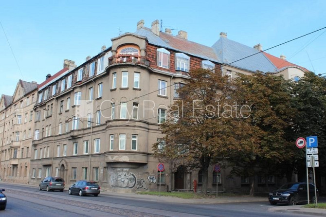 Fasādes māja, vieta automašīnai, guļamistabu skaits 3 gab., istabas izolētas 3 gab., virtuve, Rīga - foto 14