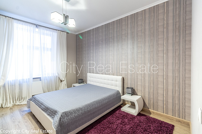 Fasādes māja, labiekārtota apzaļumota teritorija, vieta automašīnai, luksuss apartamenti , Rīga - foto 8