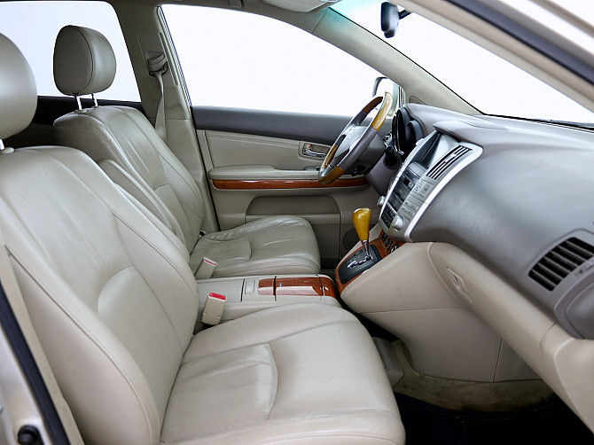 Lexus RX 300 Luxury 3.0 150kW Tallina - foto 6