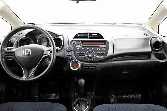 Honda Jazz Elegance ATM 1.3 73kW Tallina