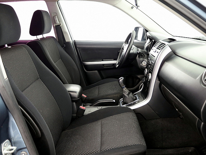 Suzuki Grand Vitara Comfort 4x4 2.0 103kW Tallina - foto 6