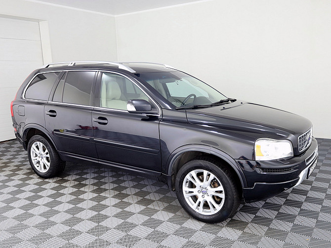 Volvo XC90 Summum Facelift ATM 2.4 D5 120kW Tallina - foto 1