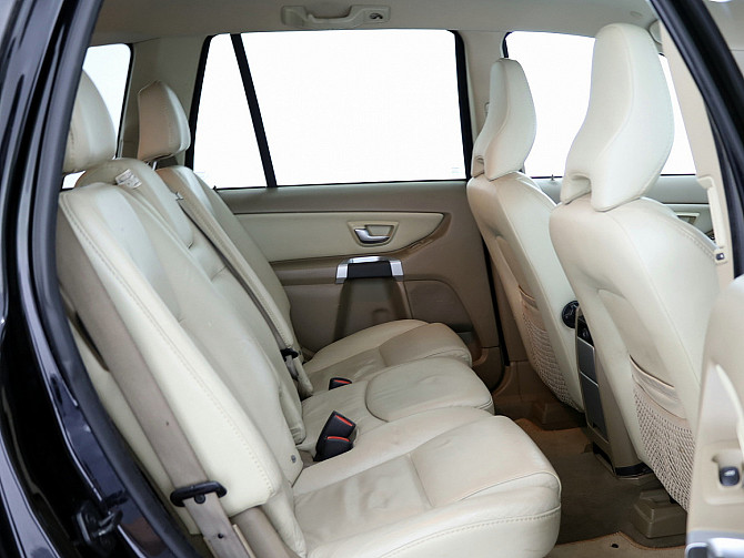 Volvo XC90 Summum Facelift ATM 2.4 D5 120kW Tallina - foto 7